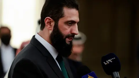 El líder de facto de Siria, Ahmed al-Sharaa, también conocido como Abu Mohammed al-Golani.
