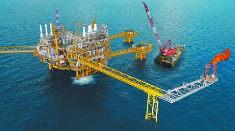 Los datos de la AIE mostraron que las reservas de crudo cayeron en 1.2 millones de barriles hasta los 415.6 millones de barriles.