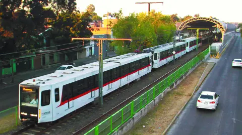 Uno de los proyectos es la Línea 5 que conectará el aeropuerto de Guadalajara con el corredor El Salto.