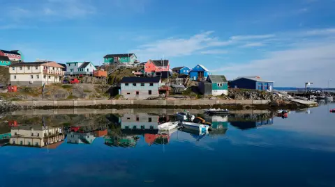 Puerto de Maniitsoq, Groenlandia.