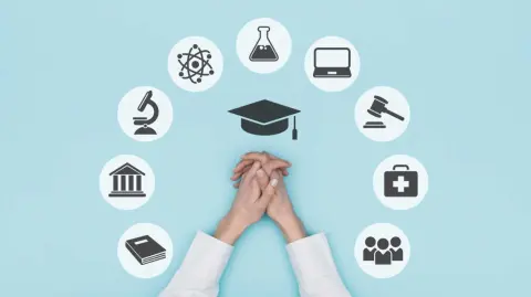 Ante el desafío de la creación de un capital humano con las habilidades necesarias para los empleos del futuro, los programas cortos de educación superior son clave.

Para más información del tema, visita: https://www.eleconomista.com.mx/capital-humano/carreras-tecnicas-decisivas-enfrentar-futuro-trabajo-banco-mundial-20250127-743407.html

¡Síguenos en nuestras redes sociales para mantenerte informado!

Twitter: https://twitter.com/eleconomista 
Facebook: https://www.facebook.com/ElEconomista.mx
Instagram: https://www.instagram.com/eleconomistamx
LinkedIn: https://www.linkedin.com/company/el-economista/

#ElEconomista #EETV