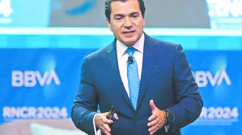 El también vicepresidente del banco español presentó los estados financieros de la entidad.foto EE: Hugo Salazar