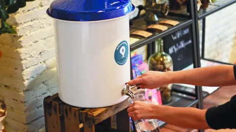 Las comunidades rurales siguen enfrentando grandes dificultades para implementar soluciones sostenibles.