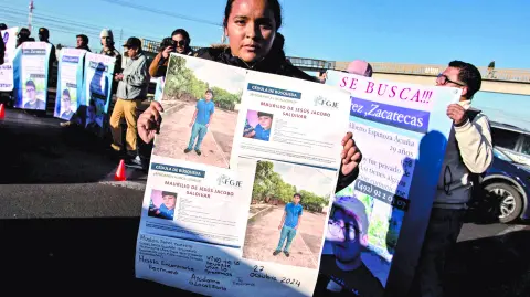 Los familiares de personas desaparecidas buscan en algunas ocasiones ser reconocidas como víctimas del delito.