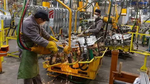 Las pymes pueden formar parte del la cadena de proveeduría.