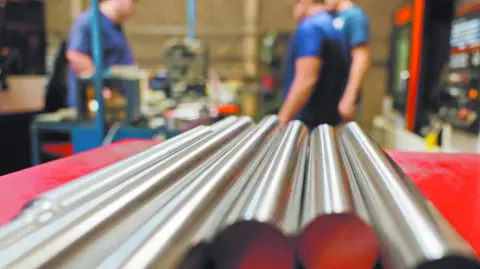 Descripción automática