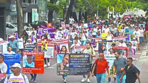 Descripción automática