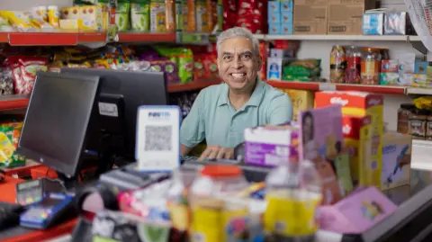 Al manejar pagos digitales, los negocios tienen mayor ventas y pueden realizar transacciones seguras.