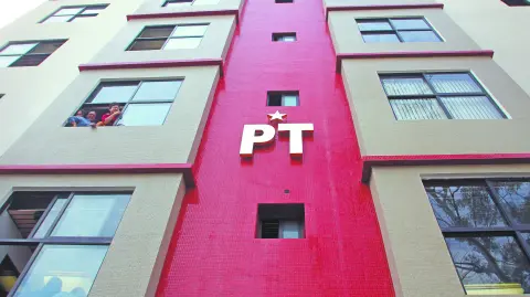 Descripción automática