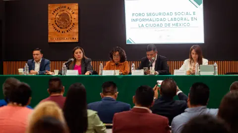 Foro sobre seguridad social, en la Ciudad de México.