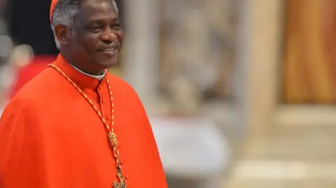 El cardenal ghanés Peter Turkson está considerado como una de las figuras más influyentes de la Iglesia en África, donde el catolicismo crece rápidamente y de donde podría salir el próximo papa.