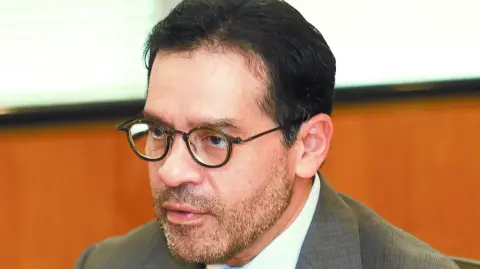 Hoy tenemos un sistema financiero que está replegado en un mercado que ha sido muy lucrativo, que es el crédito al consumo, en cambio el crédito para actividades productivas son créditos donde se requiere hacer una mayor revisión y seguimiento..