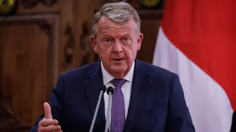 Las autoridades de Dinamarca y Groenlandia han afirmado que sólo los groenlandeses pueden decidir el futuro del territorio.