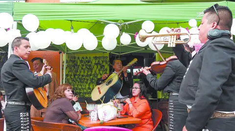 Descripción automática