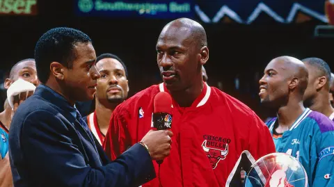 Michael Jordan entrevistado por la NBC.