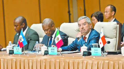 Descripción automática