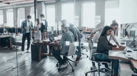 Las expectativas de las personas están cambiando, esperan del trabajo algo más que un sueldo y eso implica retos en la gestión de talento. Las reglas del juego ya no son las mismas.

Para más información del tema, visita: https://www.eleconomista.com.mx/capital-humano/salario-precio-entrada-garantiza-permanencia-empresa-20250519-759555.html 

¡Síguenos en nuestras redes sociales para mantenerte informado!

Twitter: https://twitter.com/eleconomista 
Facebook: https://www.facebook.com/ElEconomista.mx
Instagram: https://www.instagram.com/eleconomistamx
LinkedIn: https://www.linkedin.com/company/el-economista/

#ElEconomista #EETV