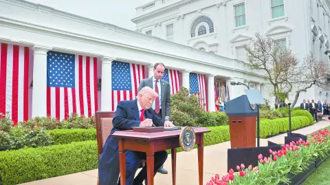 Descripción automática