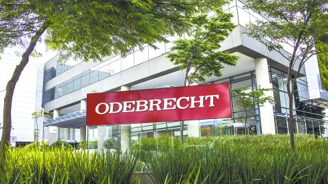 Descripción automática