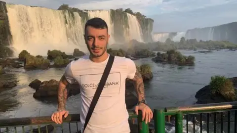 Sebastián Marset se volvió un fantasma que lleva dos años prófugo, luego de escapar de una redada en Bolivia.
