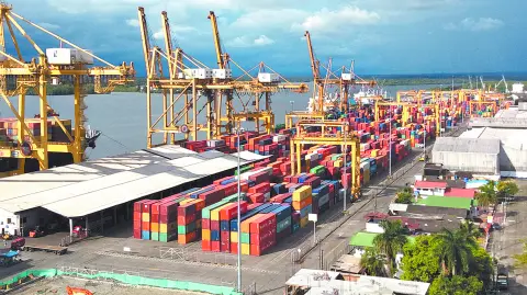 Descripción automática