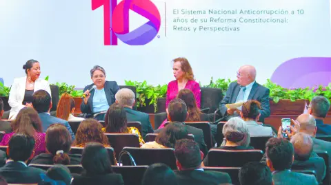 Descripción automática