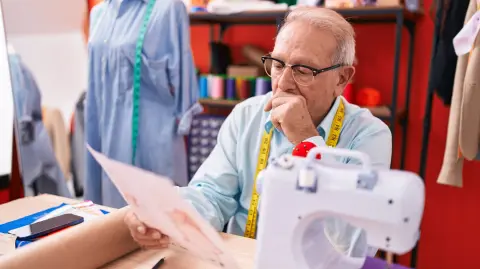 La sabiduría acumulada de las personas de la tercera edad puede aprovecharse si los emprendedores no dejan de capacitarse