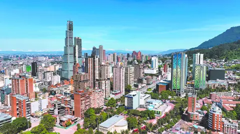 Descripción automática