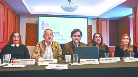 Descripción automática