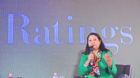 Descripción automática