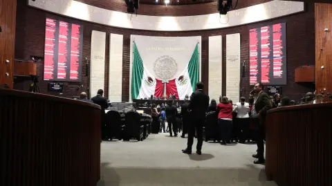 Sesión extraordinaria en el Pleno de la Cámara de Diputados del 30 de junio de 2025.