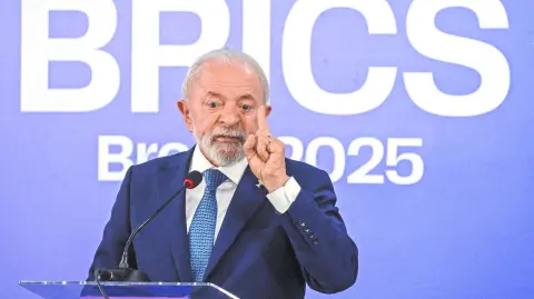 Descripción automática