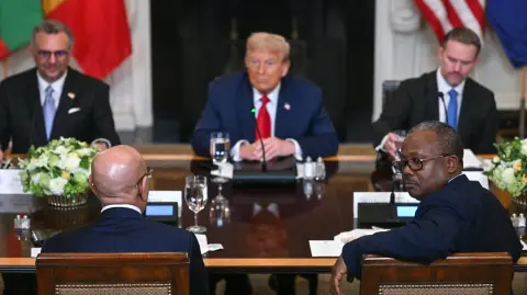 La cumbre con los países africanos se produce pocos días después del desmantelamiento oficial de la Usaid.