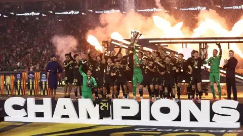 Selección Mexicana al celebrar la Copa Oro 2025.