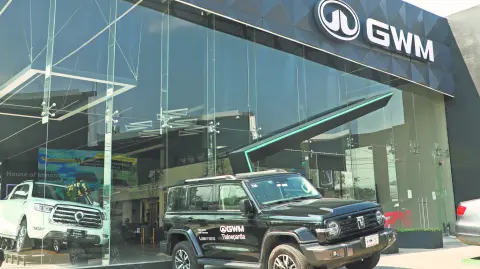 Descripción automática