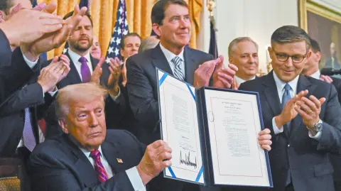 Descripción automática