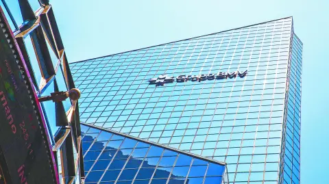 Descripción automática