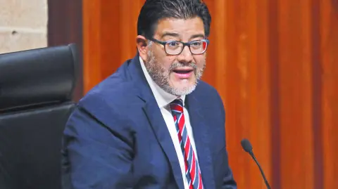 Descripción automática