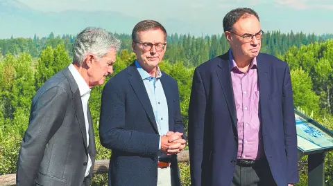 Descripción automática