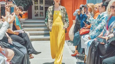 “Shines” une alta joyería y moda, inspirada en la naturaleza y la herencia cultural de su creador.