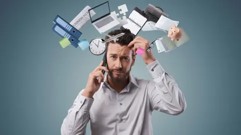 Cuando crece el negocio, el fundador adquiere otras funciones enfocadas en el crecimiento.