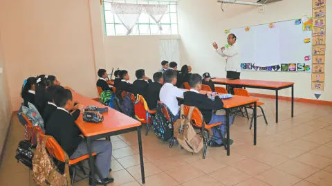 Descripción automática