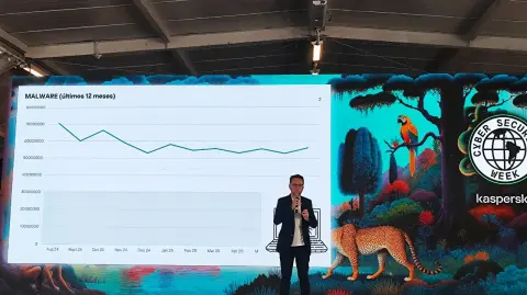 Fabio Assolini, director del Equipo Global de Investigación y Análisis (GReAT) para América Latina en Kaspersky, durante la presentación del panorama general de amenazas cibernéticas en América Latina.