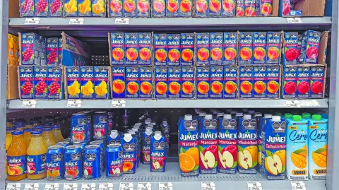 Descripción automática