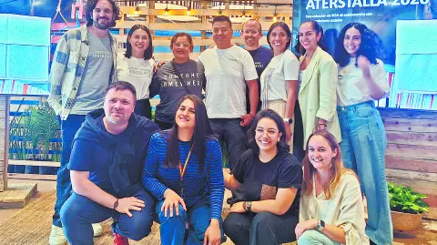 Descripción automática