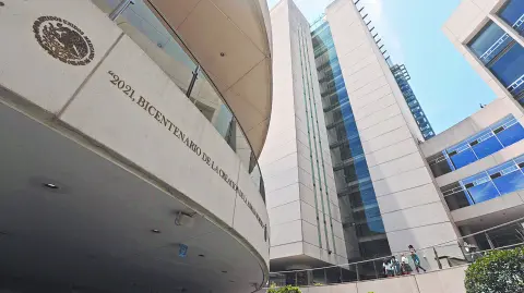 Descripción automática