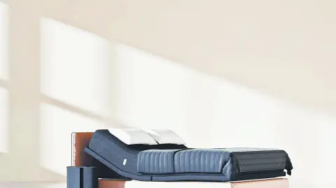 La cobertura térmica del Pod ajusta automáticamente la temperatura durante la noche para mejorar el descanso.