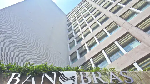 Descripción automática