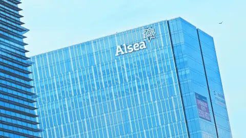 Descripción automática