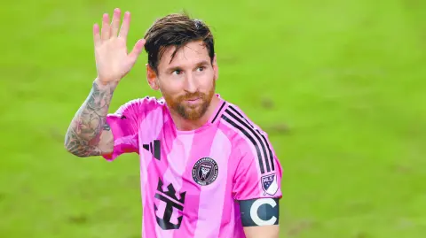 El argentino renovó contrato con Inter Miami hasta 2028, descartando retirarse o mudarse de Estados Unidos en corto plazo; garantiza, al menos, 24 temporadas como futbolista activo.